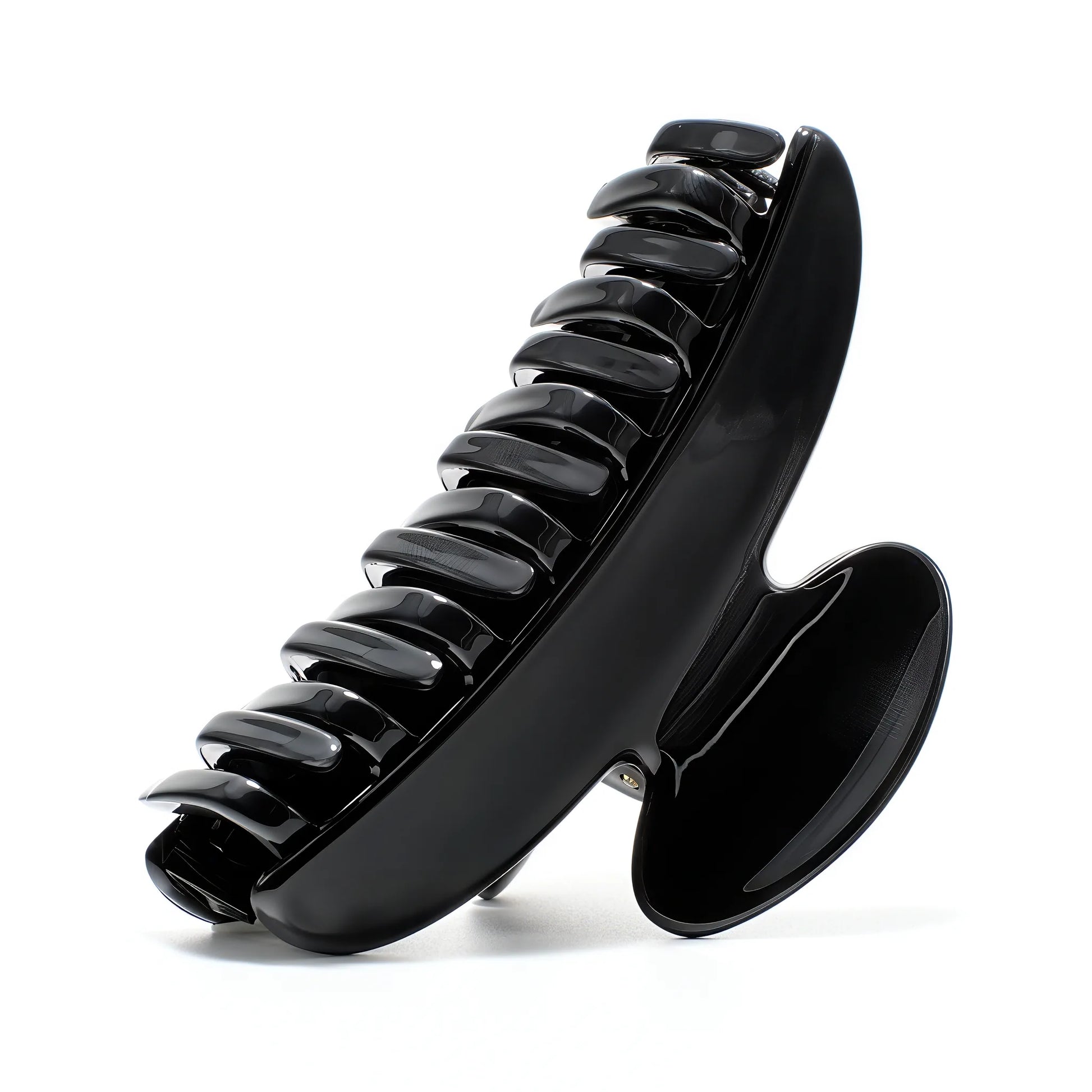 Luna 9 Piano Black claw clip alternate angle — premium French acetate for medium to long hair
