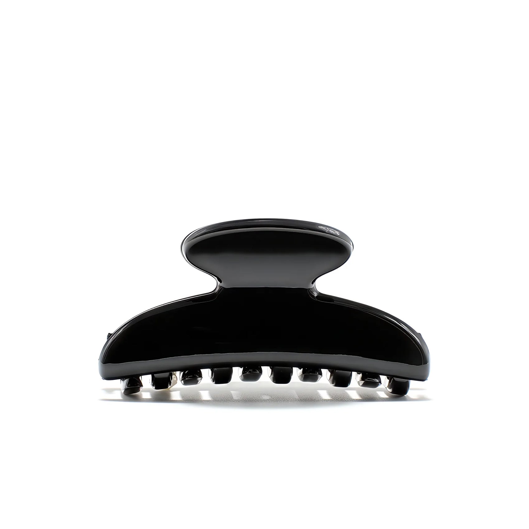 Luna 6 claw clip in Piano Black — small jet-black cellulose acetate hair clip, made in France